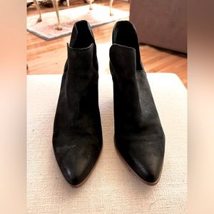 Frye Reina Cut Out Black Cowboy Ankle Bootie Women’s 8.8